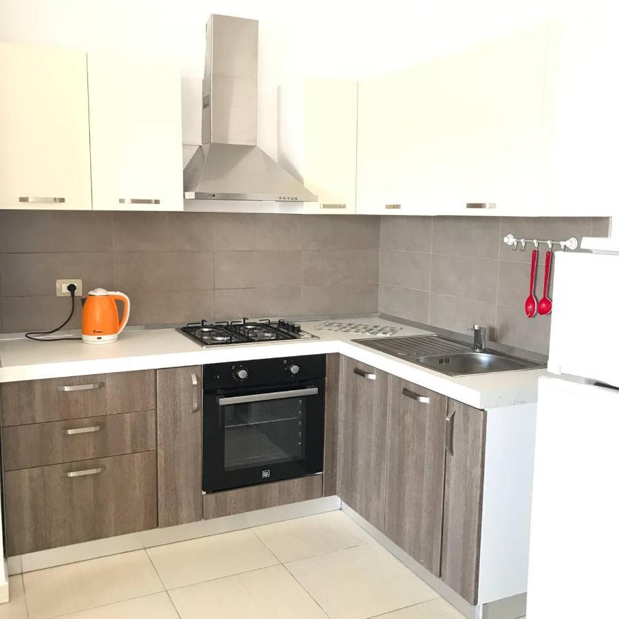 Apartaments Sunny Durres Exterior photo